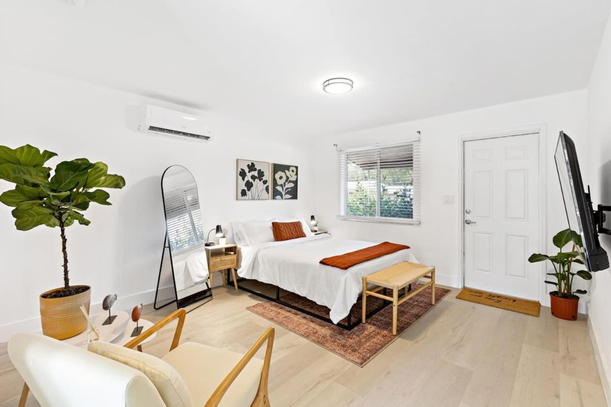 Lovely Rental Unit With Free Parking On Premises Fort Lauderdale Kültér fotó